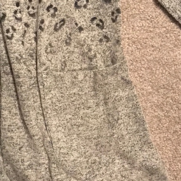 Bobeau brushed open cardigan with animal print - Picture 2 of 3